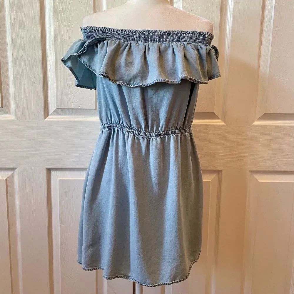 Express Off-Shoulder Ruffle Denim Dress - Picture 2 of 4